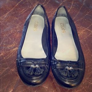 Ralph Lauren Chaps Tasseled Black Patent Flats